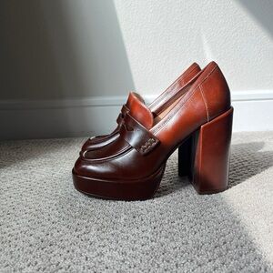 Steve Madden Brown Platform Loafer Heels